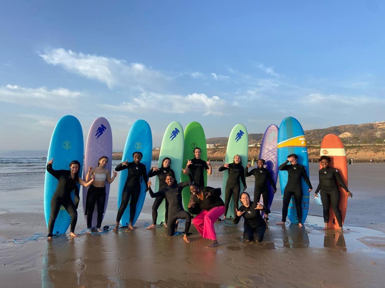 Albergue Tayyurt Surf Camp Tamraght Aourir Imi Mikki Exterior foto