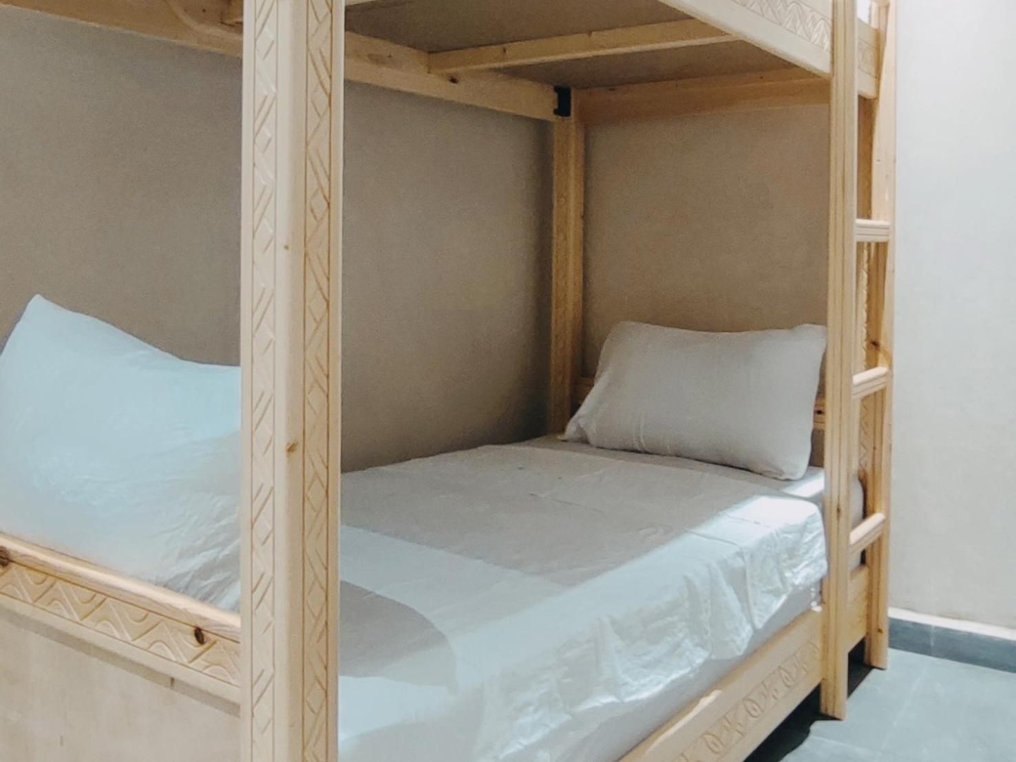 Albergue Tayyurt Surf Camp Tamraght Aourir Imi Mikki Habitación foto